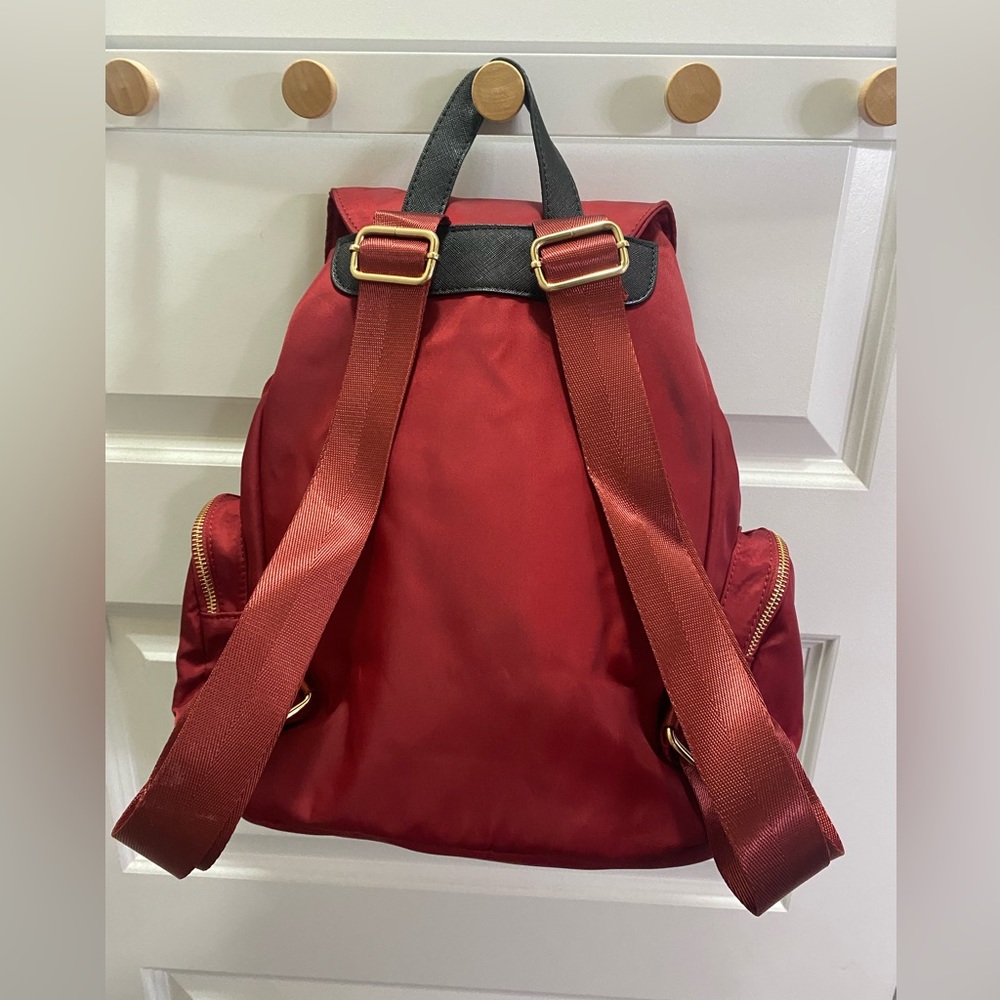 Olive Threadz Drawstring Bag - Picture 10 of 13